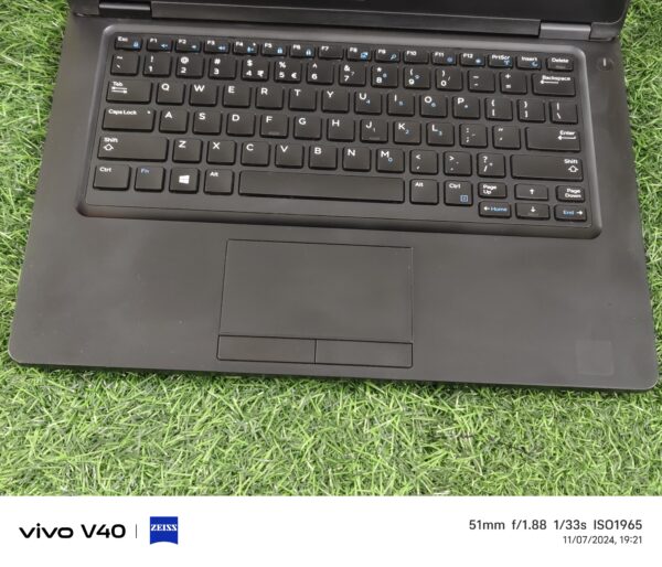 Dell laptop - Image 5